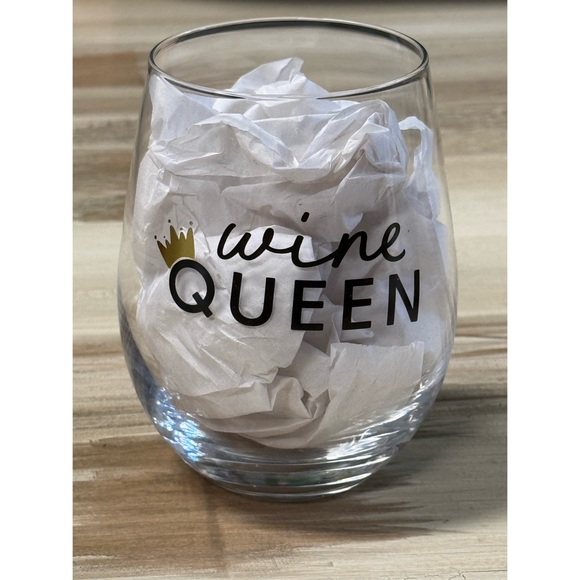 Other - NIB Novelty Stemless Wine Glass "Wine Queen"
